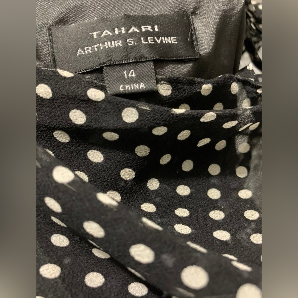 Tahari Arthur S. Levine Sheath Dress Black White Polka Dot Belted Scoop Neck 14 - Picture 3 of 3